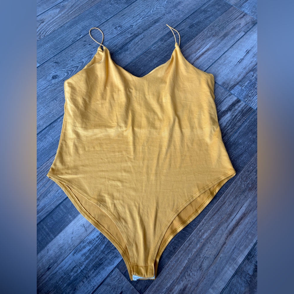 Women’s Gaze Bodysuit Tank Top